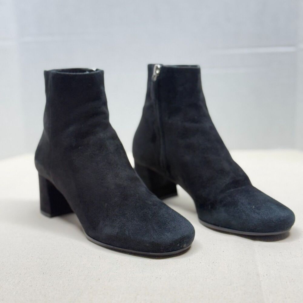 AUTHENTIC PRADA MILANO BLACK SUEDE ANKLE BOOTS IT/37 US 7